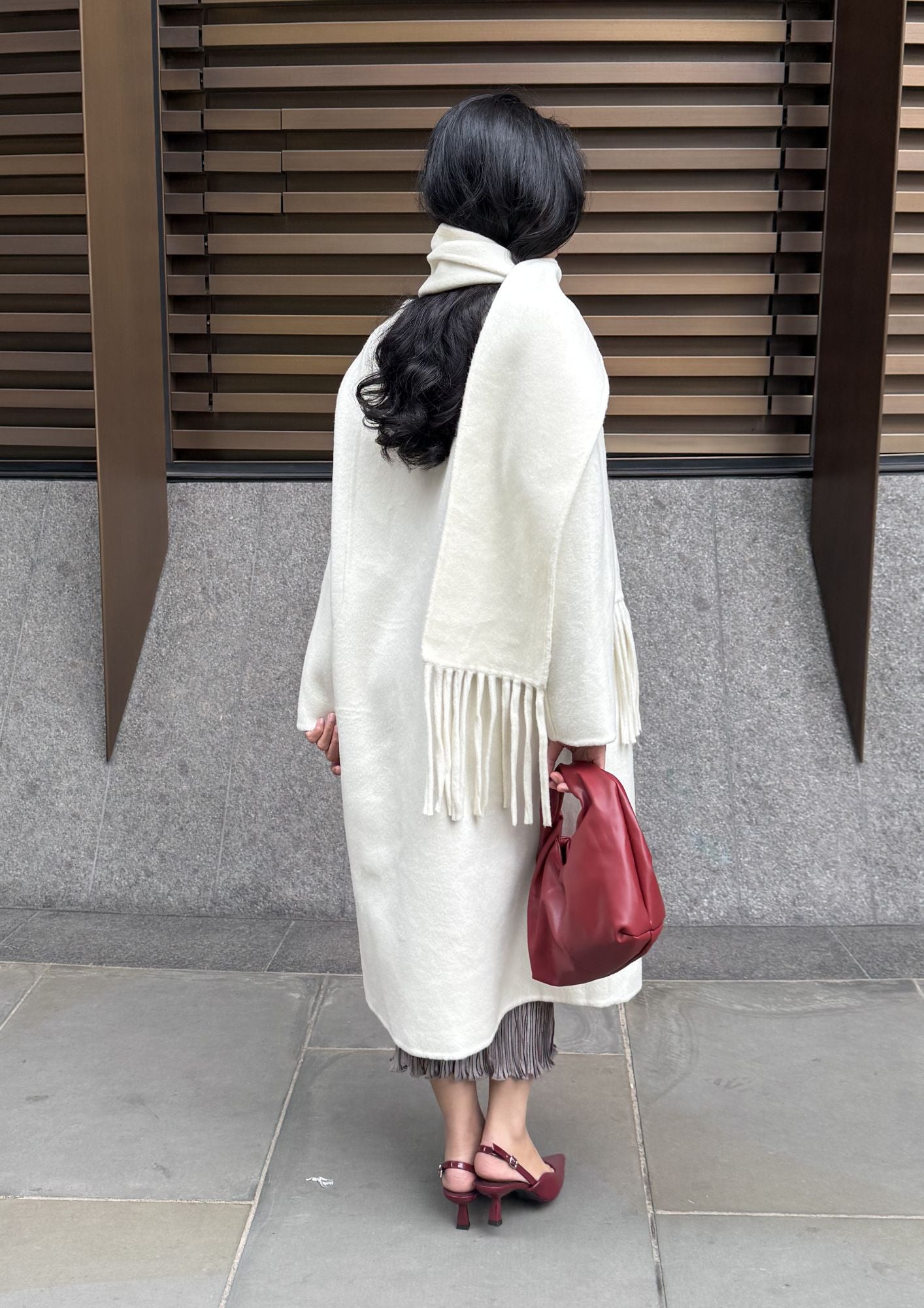 The Neighbour Coat - Off White